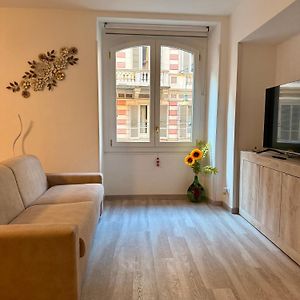 Appartement à 3 Chambres à Coucher