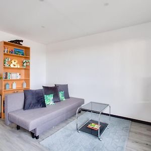 Appartement à 2 Chambres à Coucher