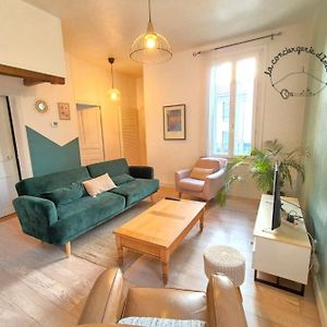 Appartement à 3 Chambres à Coucher