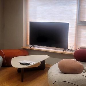 Appartement à 3 Chambres à Coucher