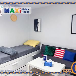 Maxi Mama Room