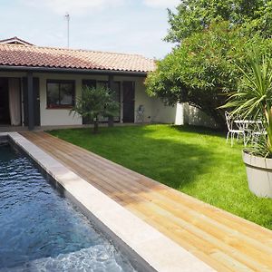 Chambres D'Hotes En Aparte