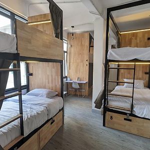 Dormitory Room Mixed