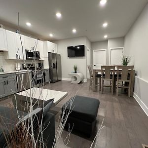 Charming 3Br 2Ba With Private Patio