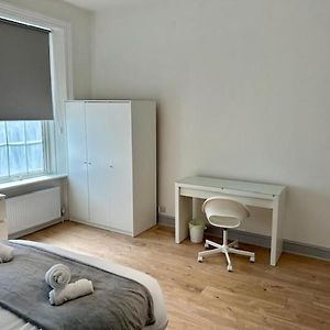 Chambre Lit Queen-Size