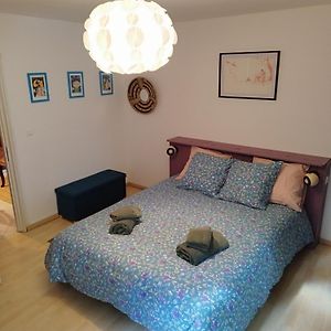 Appartement à 2 Chambres à Coucher