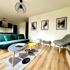 Appartement à 2 Chambres à Coucher