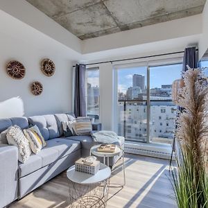 Appartement à 2 Chambres à Coucher