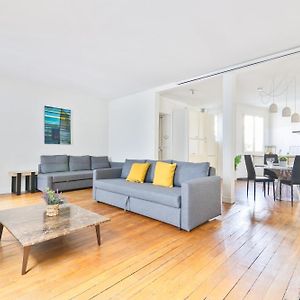 Appartement à 3 Chambres à Coucher