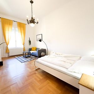 Kiraly Levente - Center Location Ac
