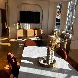 Appartement à 3 Chambres à Coucher