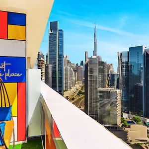 Modern High-Floor Apartment With Burj Khalifa View By Dejaview Stays