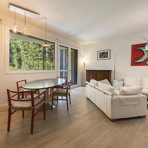 Appartement à 3 Chambres à Coucher
