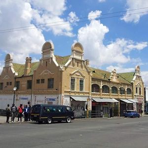 Grand Station Hotel