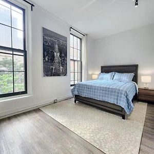 Appartement à 2 Chambres à Coucher