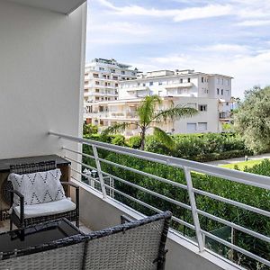 Cannes la Croisette, Baoli 4 beds, balcony,parking