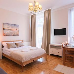 Central Station Apartments