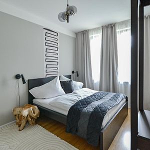 Appartement de Luxe à 3 Chambres à Coucher