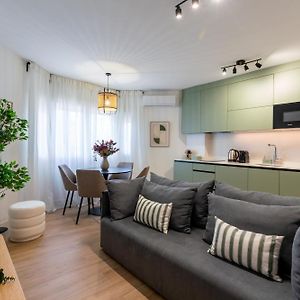 Appartement à 2 Chambres à Coucher