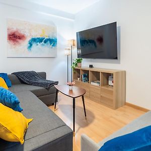 Appartement à 3 Chambres à Coucher