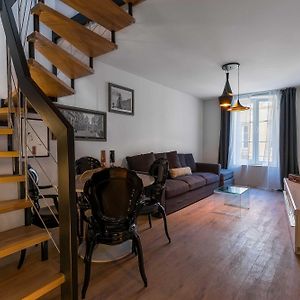 Appartement à 2 Chambres à Coucher