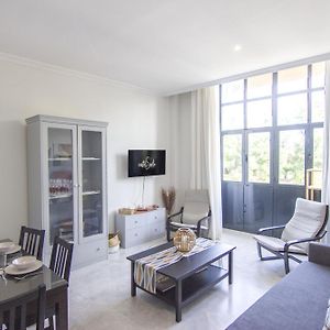 Appartement à 3 Chambres à Coucher