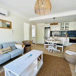 Appartement à 3 Chambres à Coucher