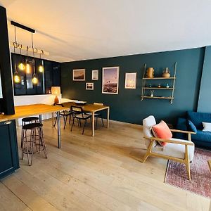 Appartement à 2 Chambres à Coucher
