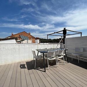 Appartement à 3 Chambres à Coucher
