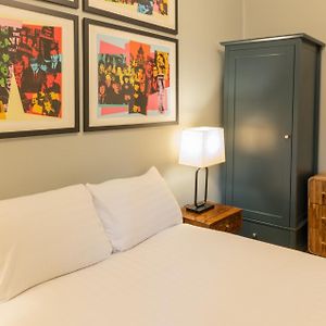 Appartement à 5 Chambres à Coucher