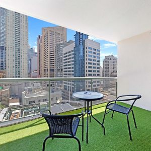 Sydney Cbd Studio I City Views I Sleeps 4 People