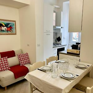 Vacanze Romane At Furio Camillo