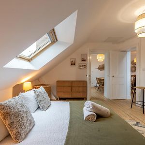 Appartement à 2 Chambres à Coucher