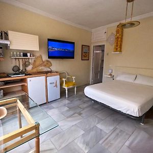 Gibralfaro Alojamiento Turistico Cerca De La Playa