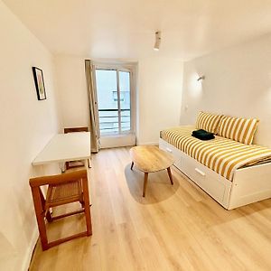 Charming Bright Studio In Menilmontant