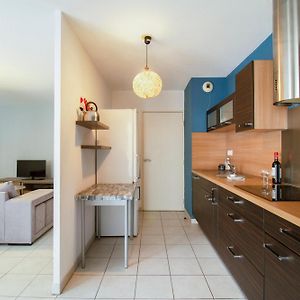 Appartement à 2 Chambres à Coucher
