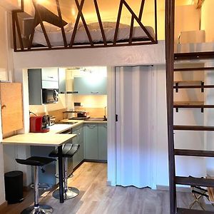 Appartement à 2 Chambres à Coucher