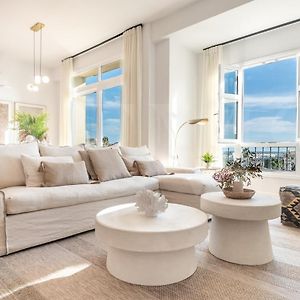 Appartement à 4 Chambres à Coucher