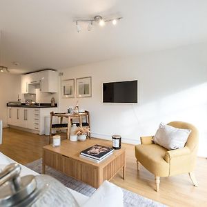 Modern Flat, Oxford City Centre