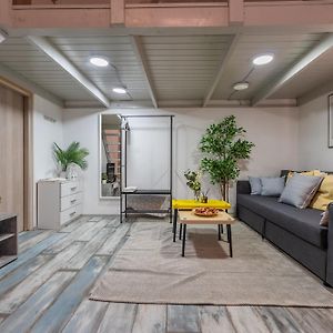 Enigma Estate Apartment