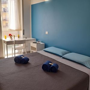 -L' Oasi Del Turista, Room2- Central Station