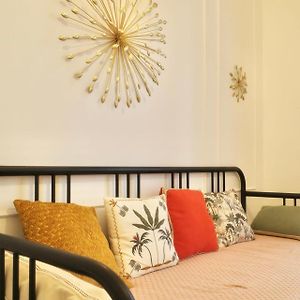 Appartement à 3 Chambres à Coucher