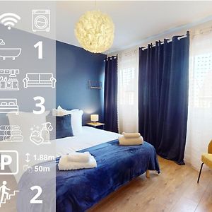 Appartement à 3 Chambres à Coucher