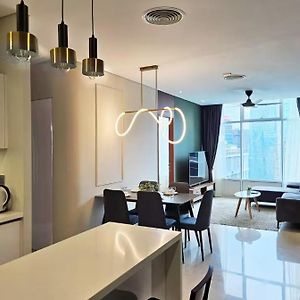 Appartement à 2 Chambres à Coucher