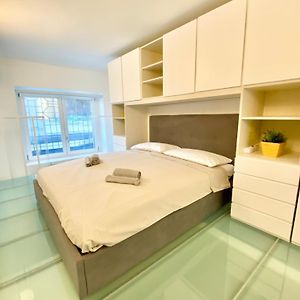 Appartement à 2 Chambres à Coucher