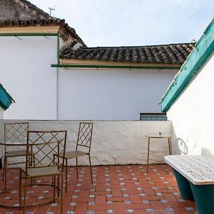 Appartement à 3 Chambres à Coucher