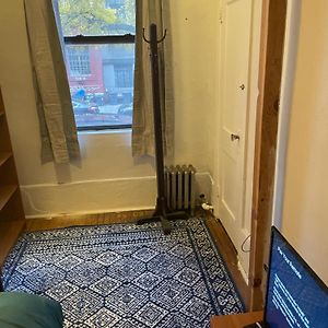 Cozy Room In East Village Apartment