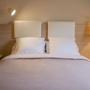 Chambre Budgétée Lit King-Size