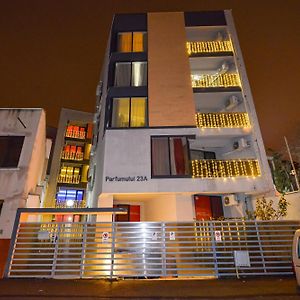Shabbat Apartments