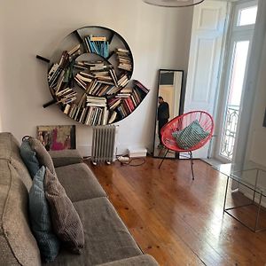 Appartement à 3 Chambres à Coucher